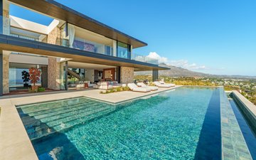 Property slide 10