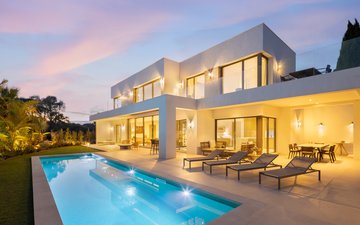 Property slide 23
