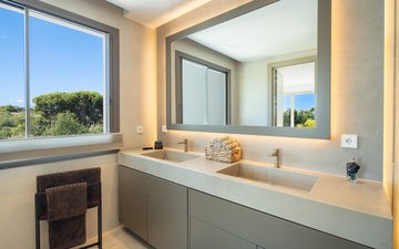 Property slide 29