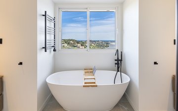 Property slide 25