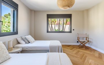 Property slide 41