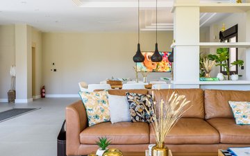 Property slide 18