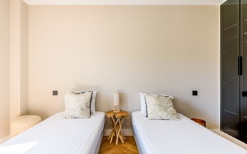 Property slide 46