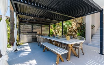 Property slide 48