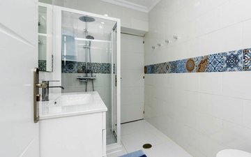 Property slide 33