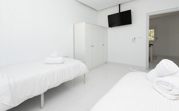 Property slide 24