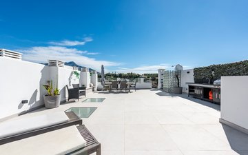 Property slide 16