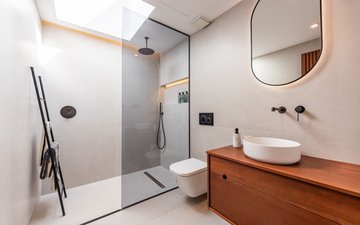 Property slide 20
