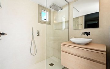 Property slide 21