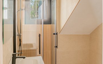 Property slide 35