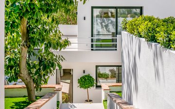 Property slide 30