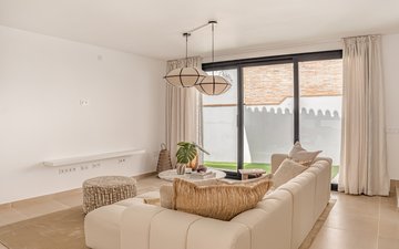 Property slide 38