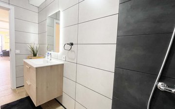 Property slide 33