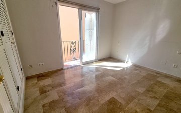 Property slide 17