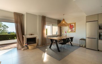 Property slide 19