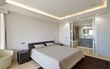Property slide 21