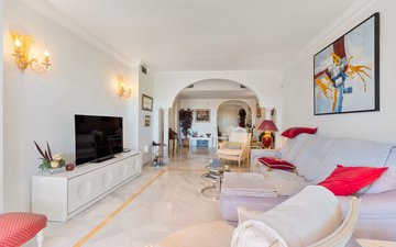 Property slide 16
