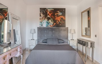 Property slide 16
