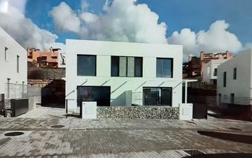 Property slide 4