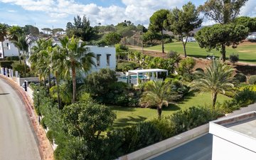 Property slide 10