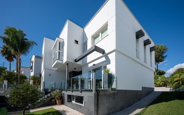 Property slide 40