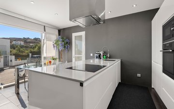 Property slide 16
