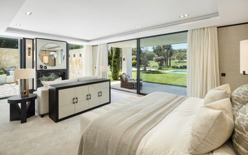 Property slide 10