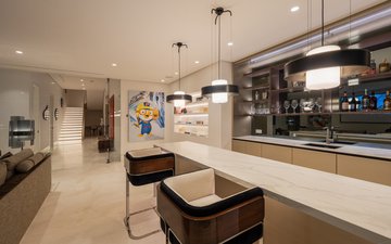 Property slide 18