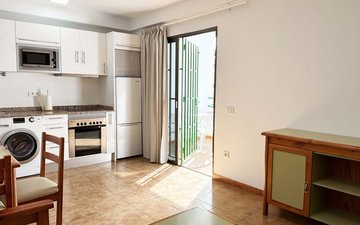 Property slide 22