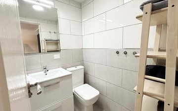 Property slide 24