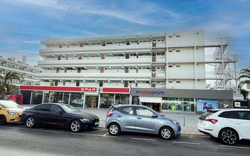 Property slide 25