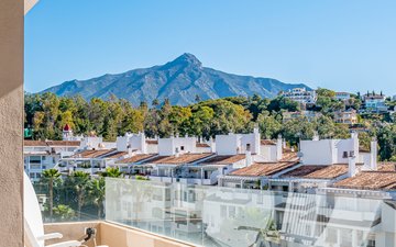 Property slide 17