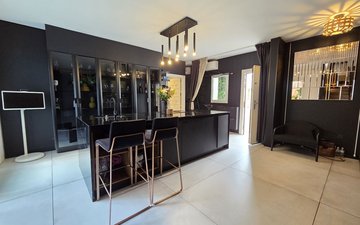 Property slide 16