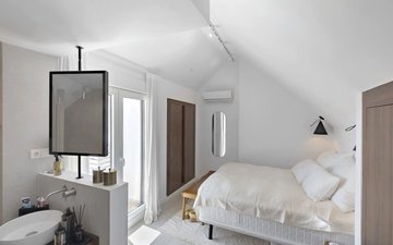 Property slide 4
