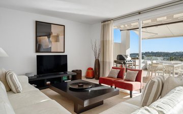 Property slide 18