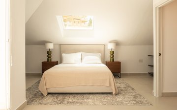 Property slide 32