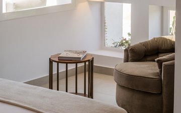 Property slide 44