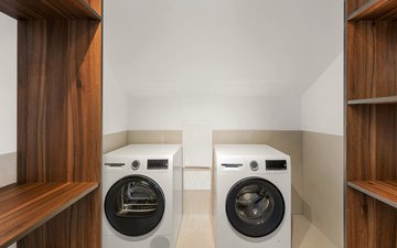Property slide 21