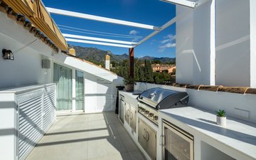 Property slide 22