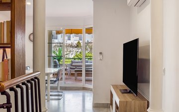 Property slide 18