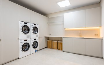 Property slide 31