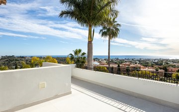 Property slide 34