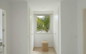 Property slide 25