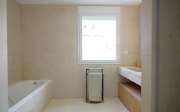 Property slide 24