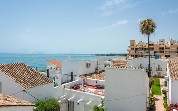 Property slide 22