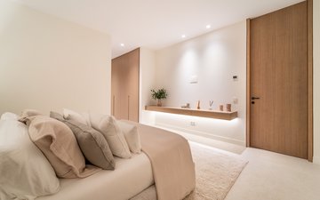 Property slide 24