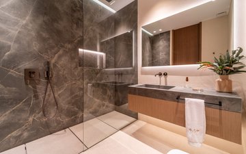 Property slide 60