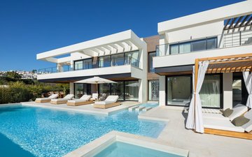 Property slide 25
