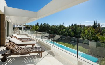 Property slide 24