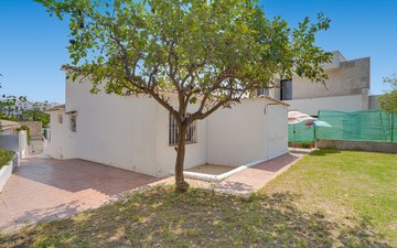 Property slide 10